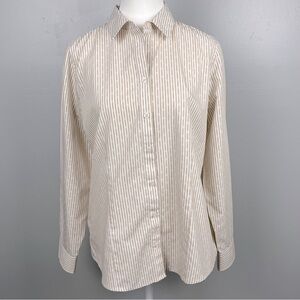 Chico’s No Iron Coolmax All Season cotton blend button front shirt, size 4/6.